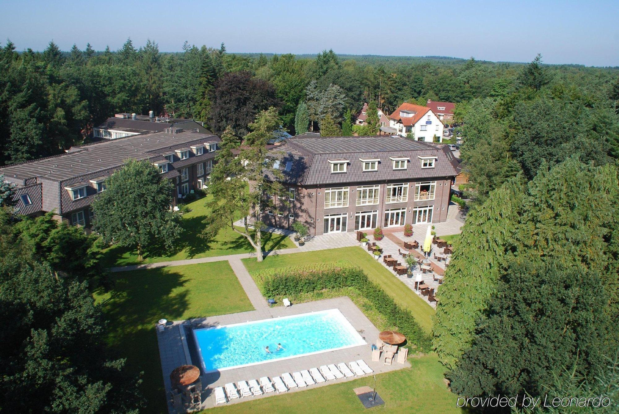 Hotel De Werelt Garderen Instalações foto